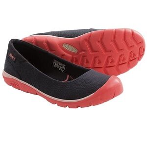 Keen Women's Kanga Ballerina Flat Black/Hot Coral
